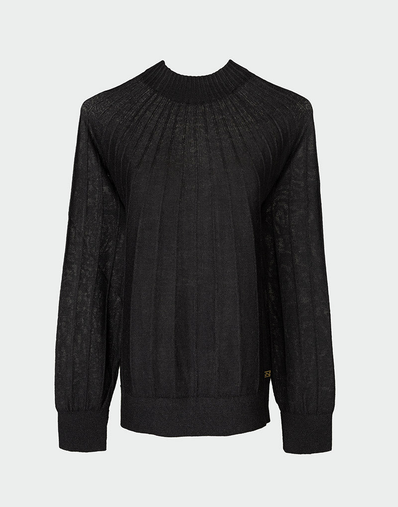 Inoa Sweater