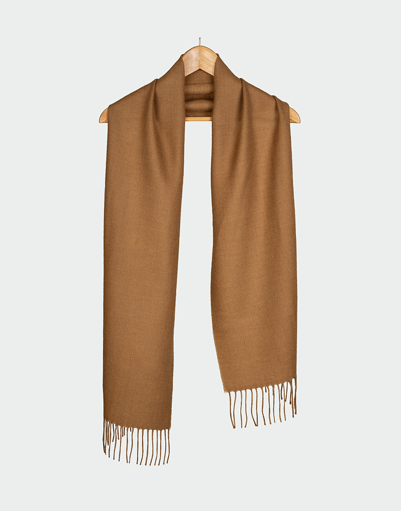 Light Pusa Pusa Scarf