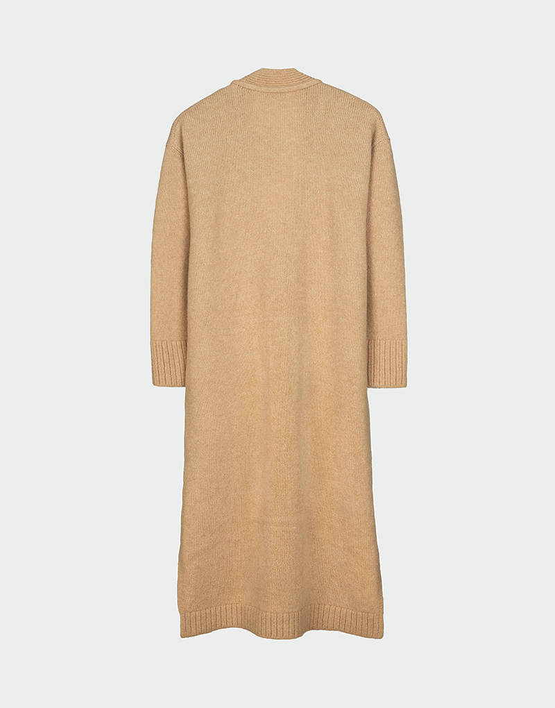 Vista trasera de cárdigan largo beige de lana baby alpaca con manga larga y acabado recto estilo clásico de lujo