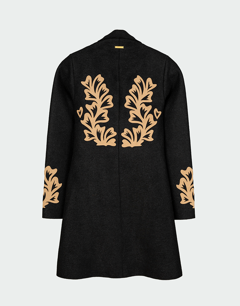 Bromelia Coat