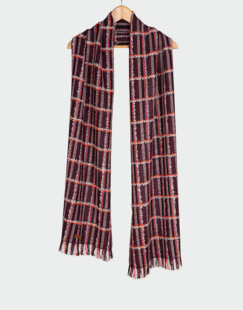Larco Scarf