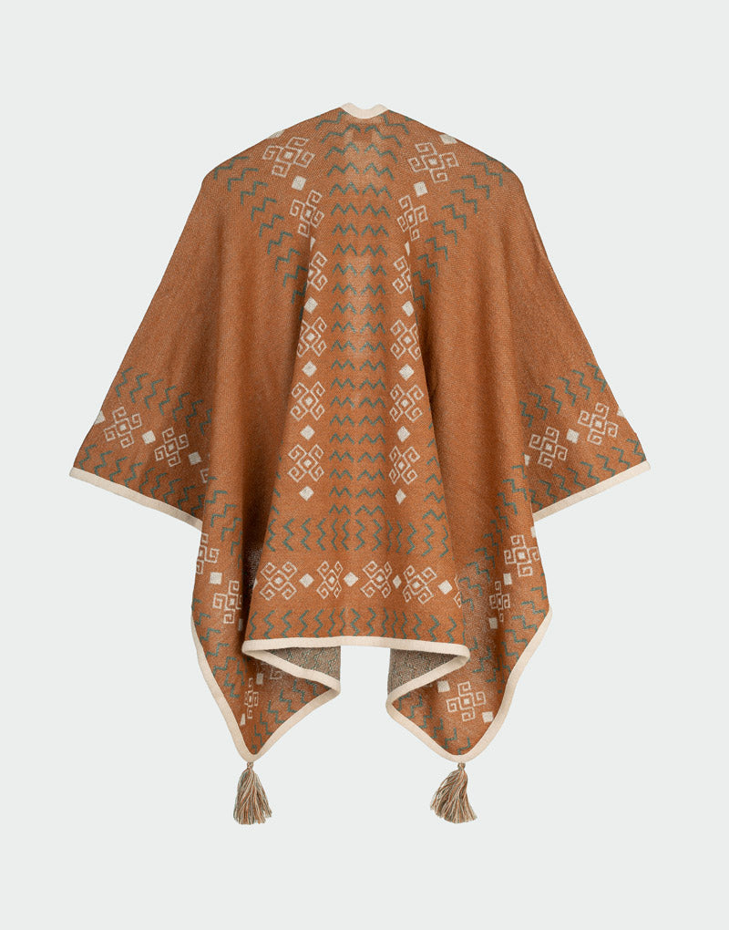Pisaq Cape