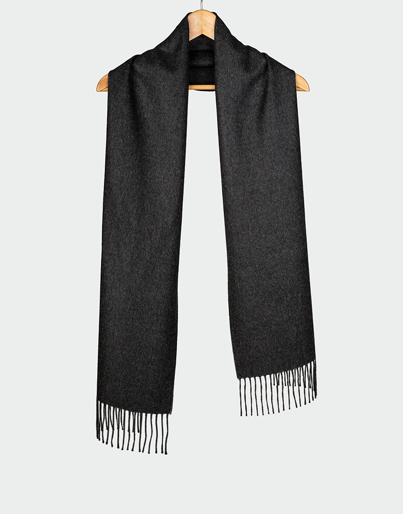 Pusa Pusa Scarf