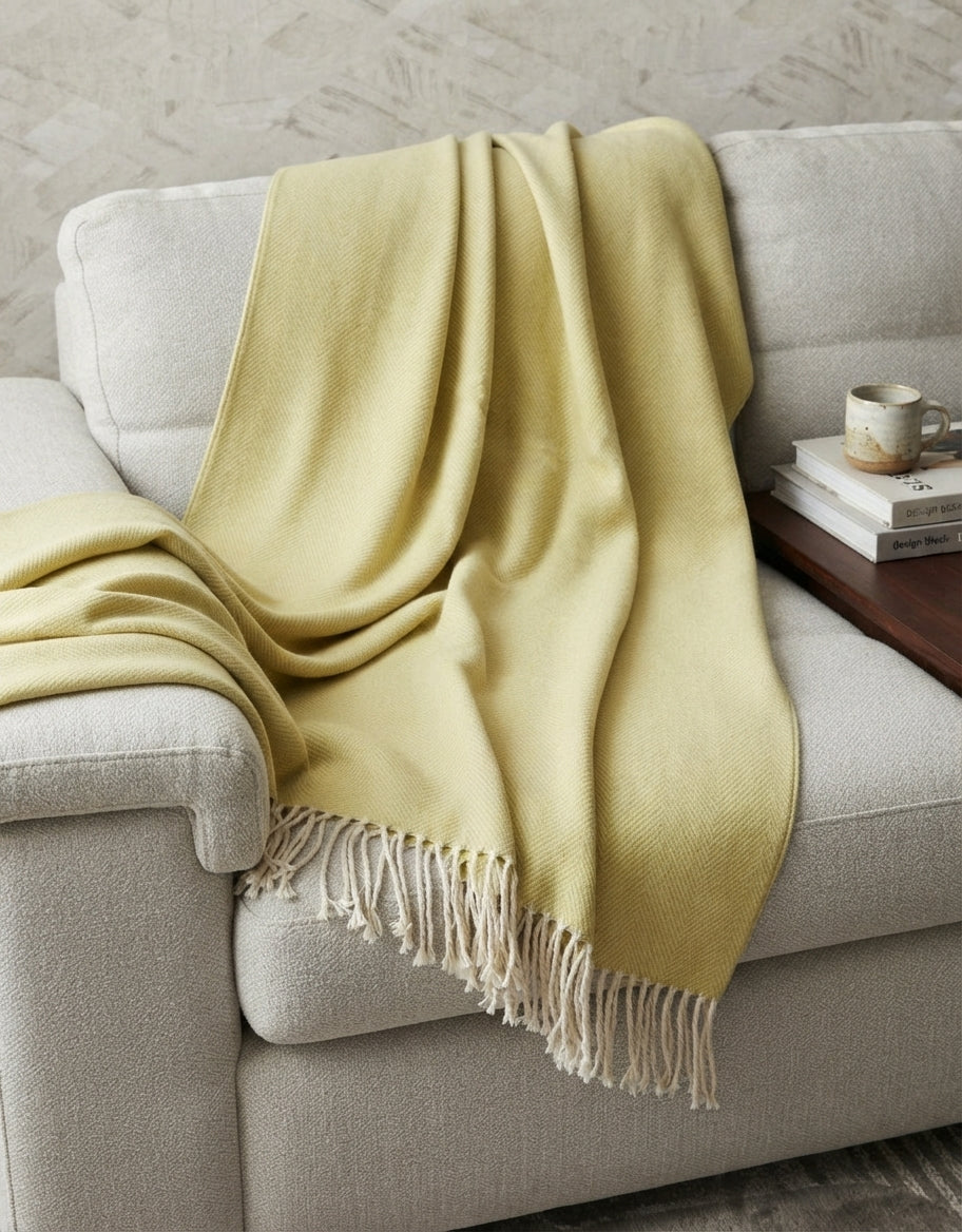 Runa Throw